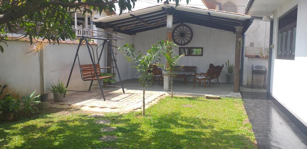 Villa No34 היקדואה מראה חיצוני תמונה
